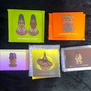 Juvia's Place Vibrant Palette Collection set of 5